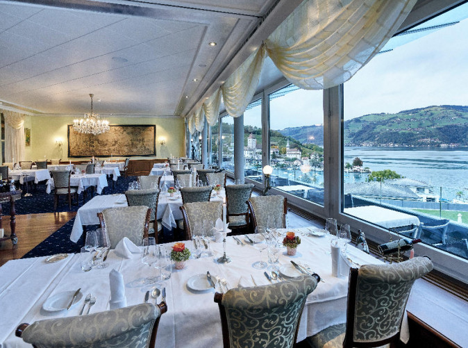 0023_Belvedere Strandhotel Spiez_Schoene Aussichten Touristik_Restaurant